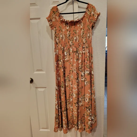 J for Justify Floral High Low Dress - Peach and White - Picture 4 of 7